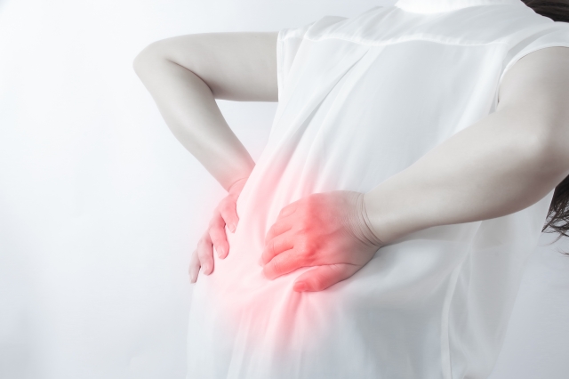 腰痛・関節痛のイメージ（ぎっくり腰、椎間板ヘルニアなど）